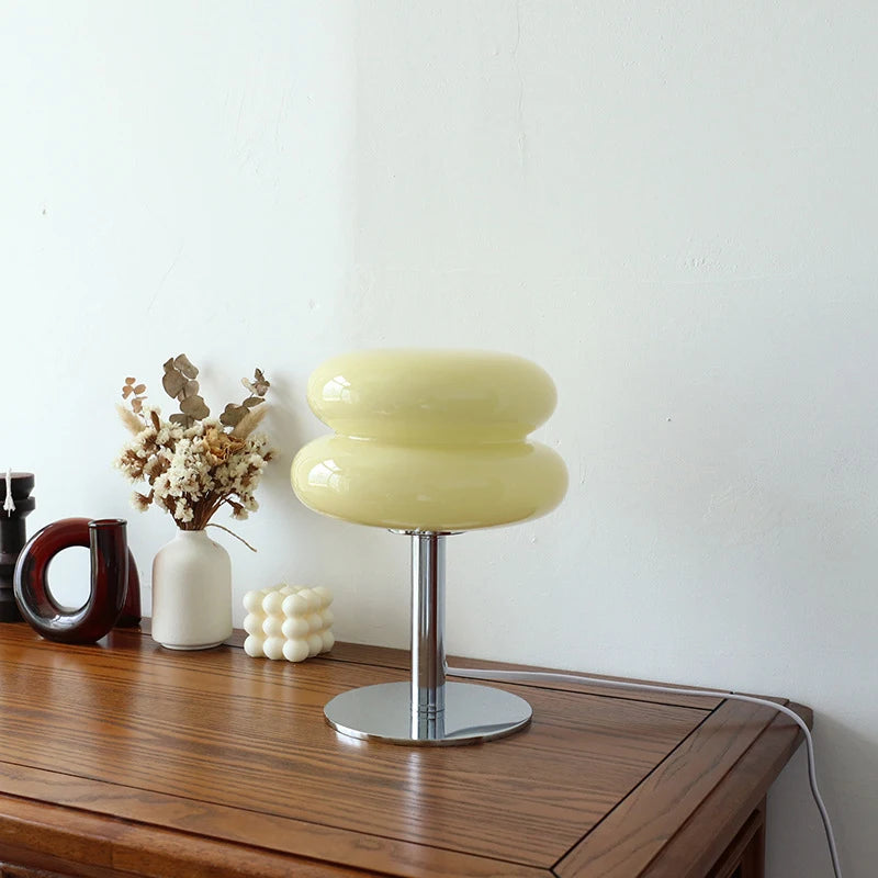 Dimmable LED Table Lamp – Tricolor Lighting for a Cozy Bedroom Setup