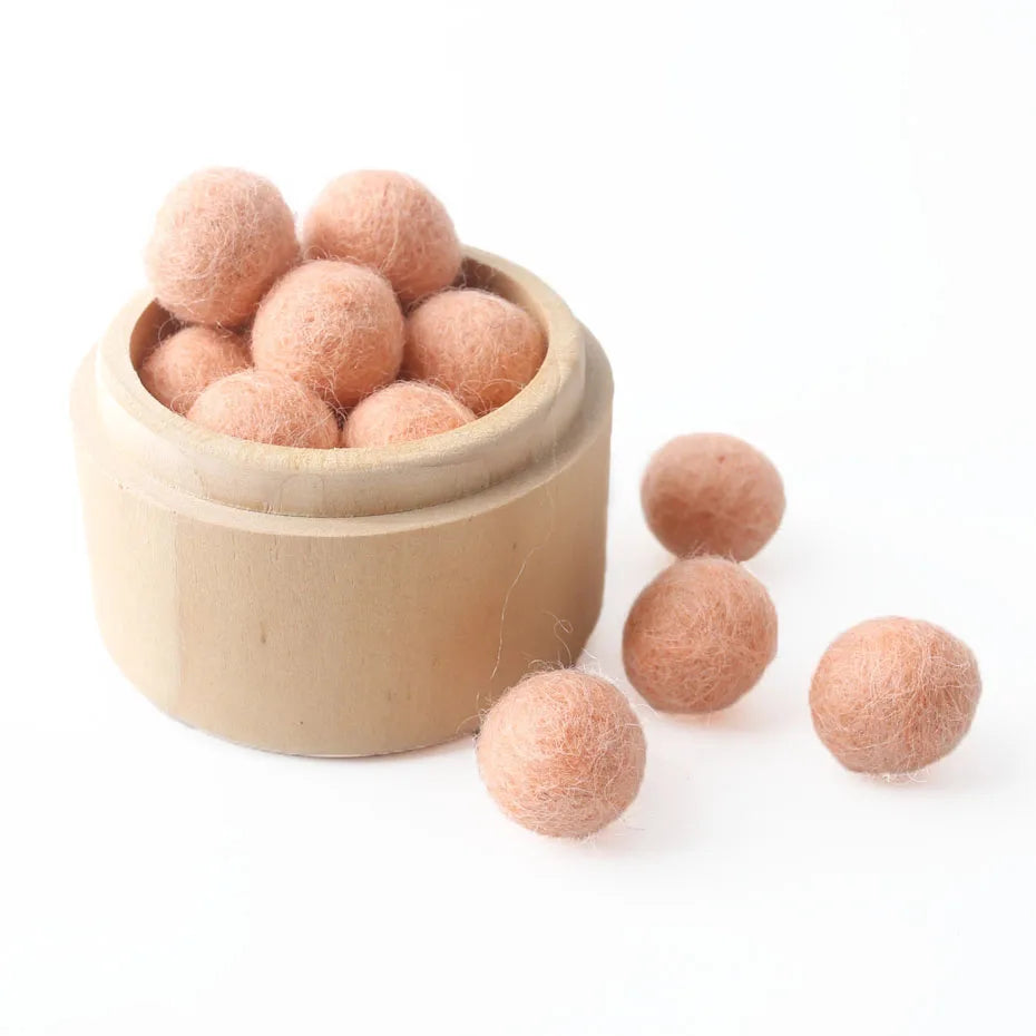 Mitra - 200pc 20mm Wool Felt Balls