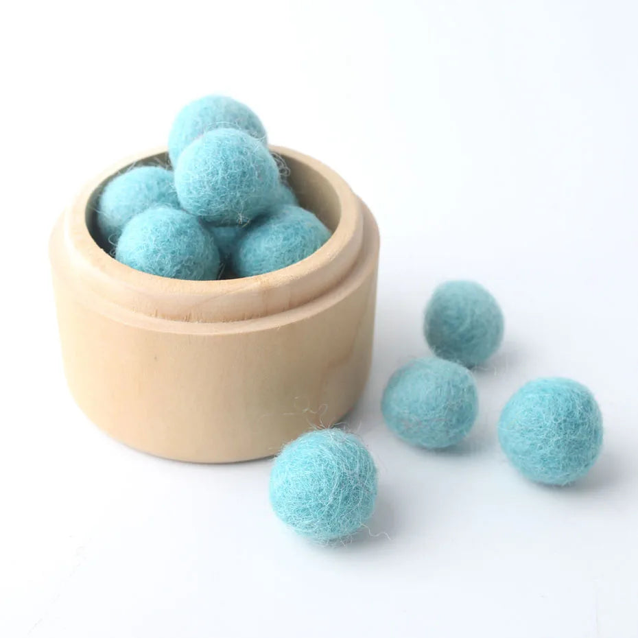 Mitra - 200pc 20mm Wool Felt Balls