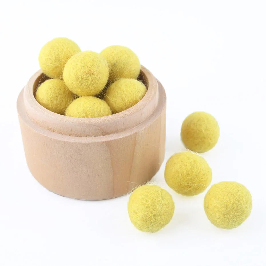 Mitra - 200pc 20mm Wool Felt Balls