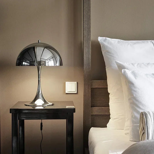 Oslo Italian Modern Table Lamp - High-End Eye Protection