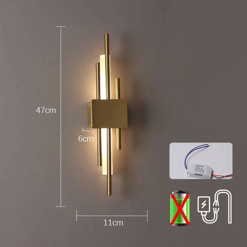 Joon: Metal Rechargeable Wall Lamp