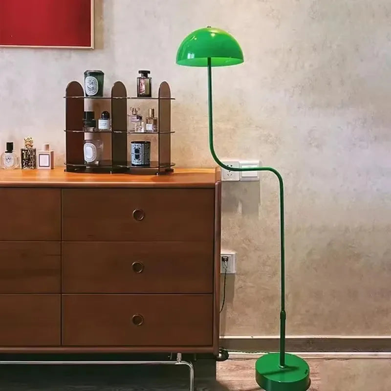 Modern floor lamps with Italian minimalist mung bean sprout design for living rooms.