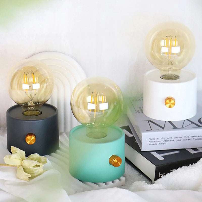 Portable battery night light for corridor hallway