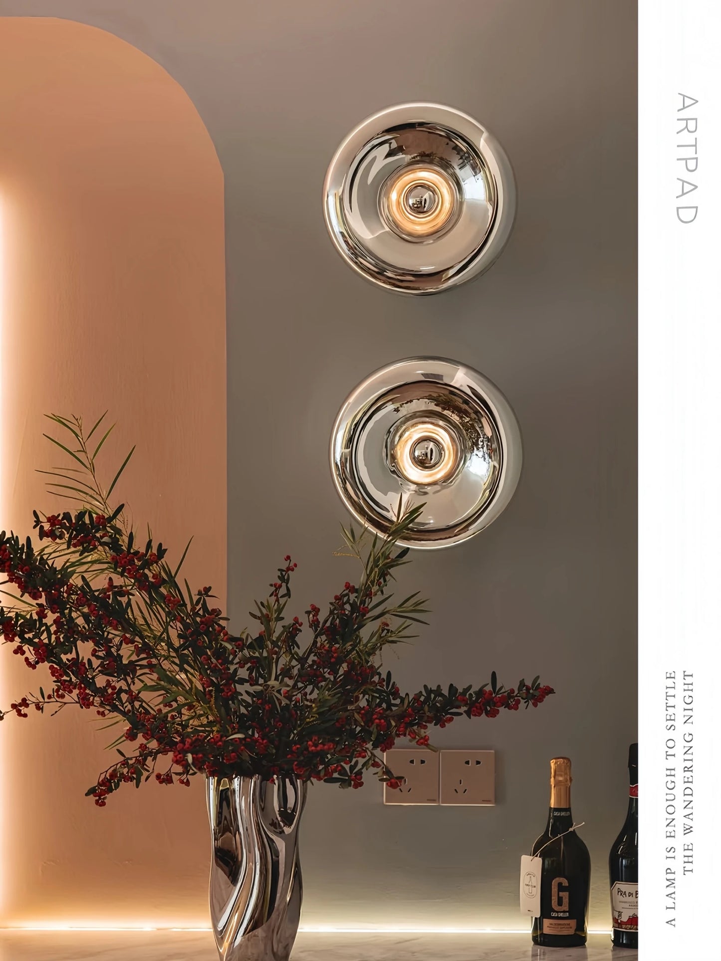 Mura - Modern Sculptural Lava Glass Wall Sconces
