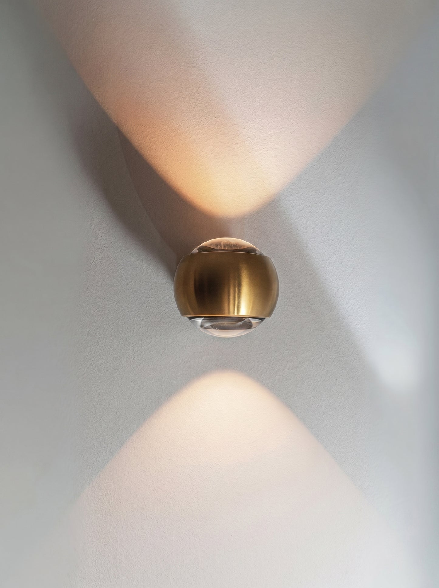 Modern Pearl Black LED Wall Sconce – Bedroom &amp; Living Room Cast Light Up and Dow
